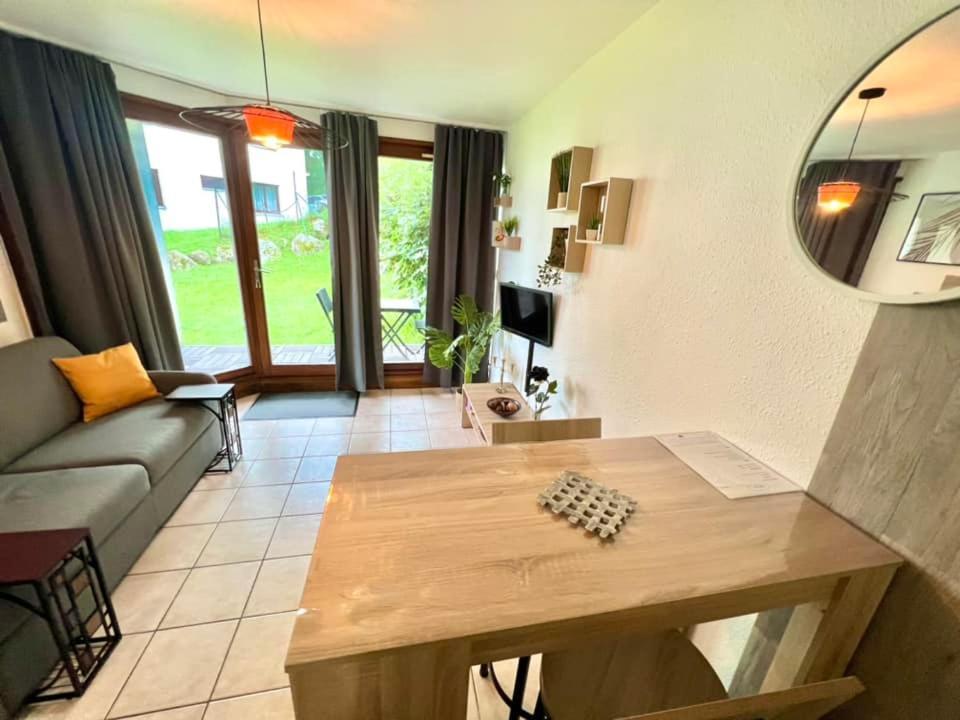 ג'רארדמר Joli Studio Cosy, Vue Magnifique Et Terrasse Privee מראה חיצוני תמונה